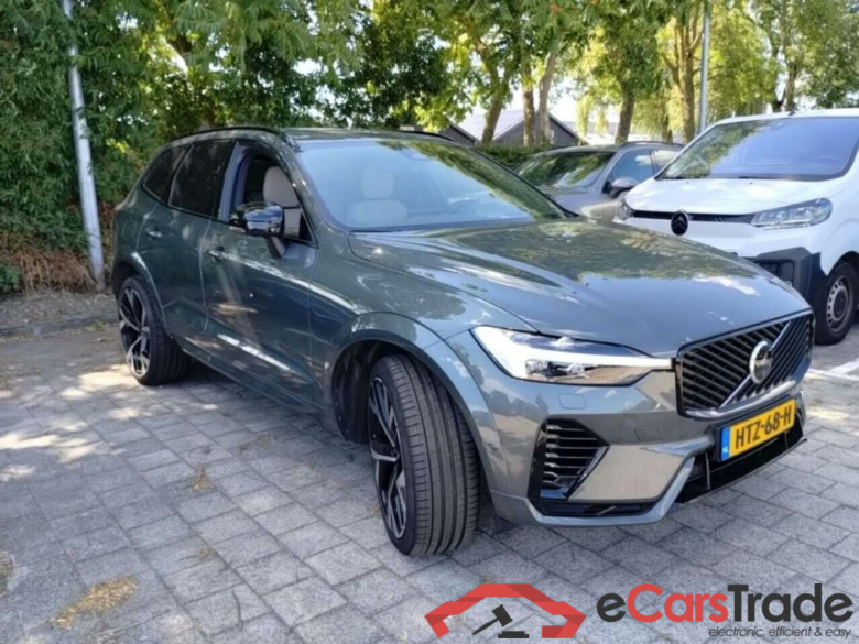 VOLVO XC60 2.0 T6 Plug-in hybrid AWD Ultra Dark #2