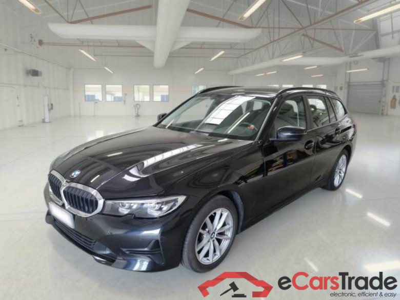 BMW SERIE 3 / 2018 / 5P / STATION WAGON 318D 48V BUSINESS ADVANTAGE TOURING AUTO