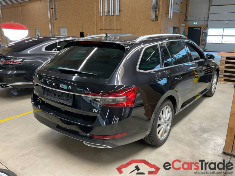 Superb Combi L&K iV 1.4 TSI Hybrid 160KW AT6 E6d #2