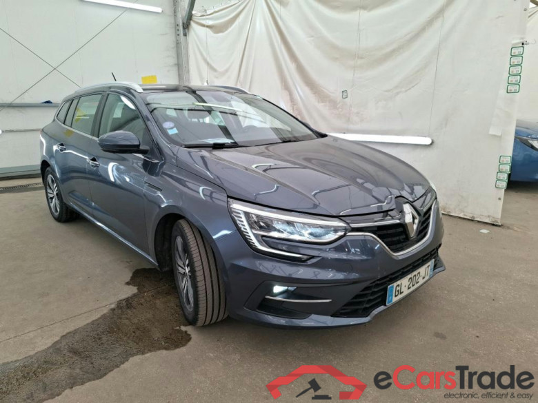 RENAULT Mégane Estate / 2020 / 5P / Break evolution TCe 140 #4