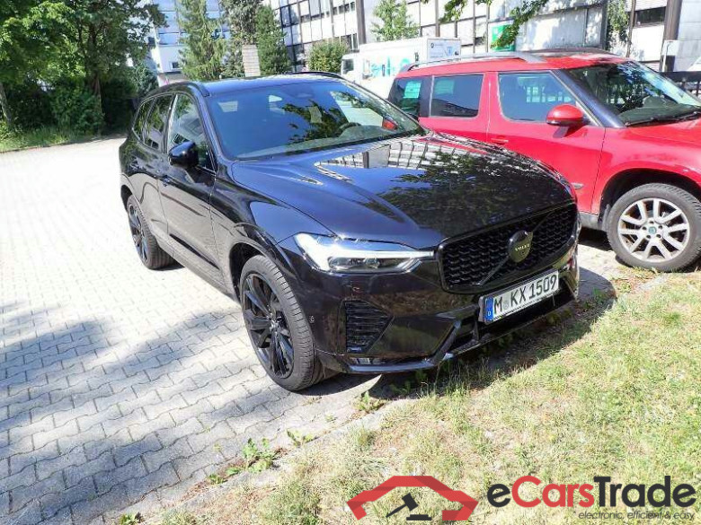 Volvo XC60 (03.2017->) DE - SUV5 B5 (Benzin) AWD EU6d, Plus Black Edition Mild-Hybrid, (Facelift) 2023 #2