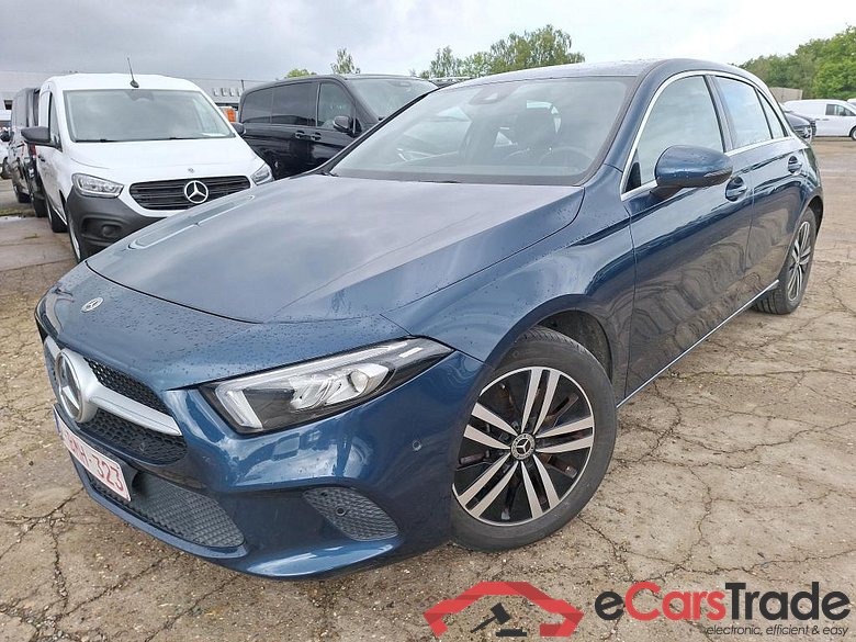 MERCEDES-BENZ A-CLASS 1.3 A 250 E DCT BUSINESS SOLUTION
