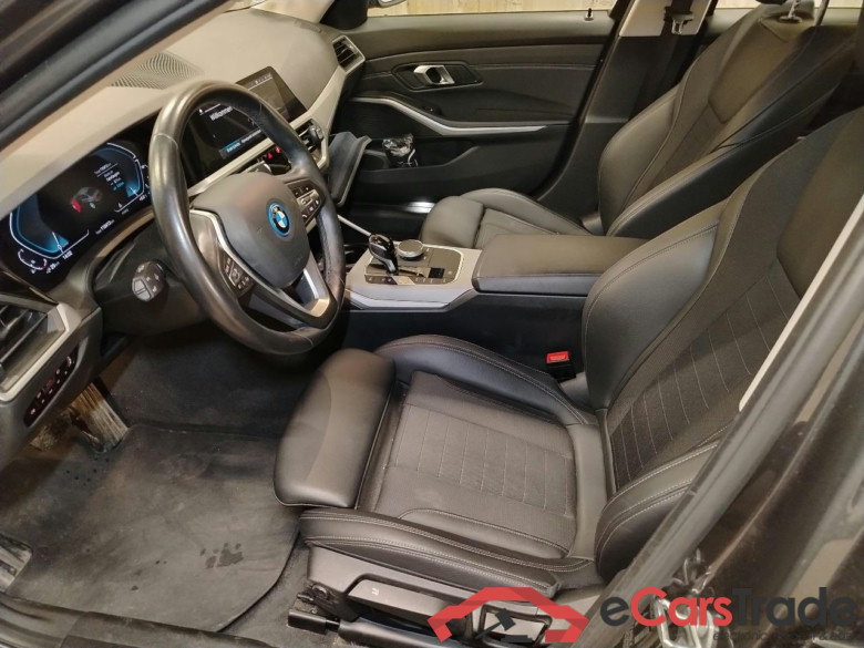 BMW 3er 320e Aut. Advantage 4d 120kW #4