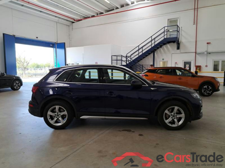 AUDI Q5 / 2020 / 5P / SUV 35 TDI BUSINESS ADVANCED S TRONIC #6