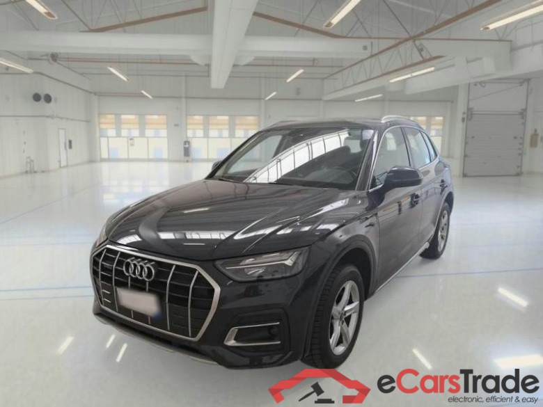 AUDI Q5 / 2020 / 5P / SUV 45 TFSI BUSINESS ADVAN. QUATTRO S TRONIC