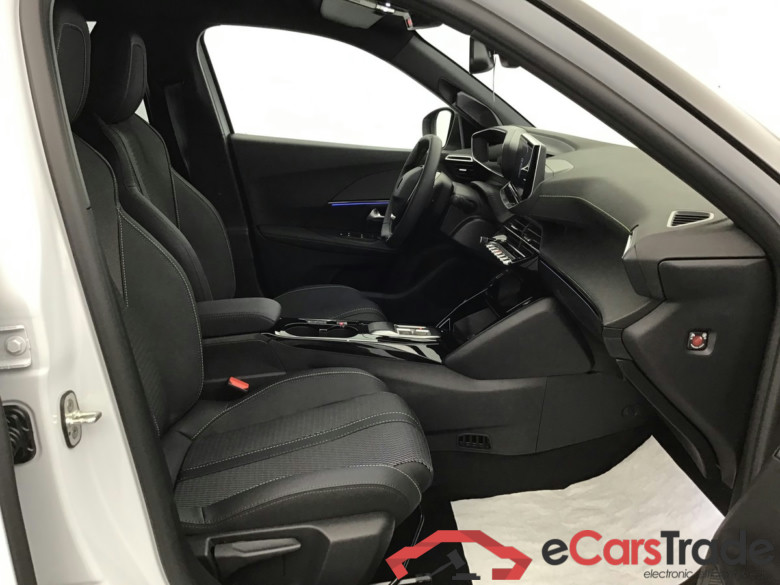Peugeot 2008 GT 1.2 Gasoline 137hp #6