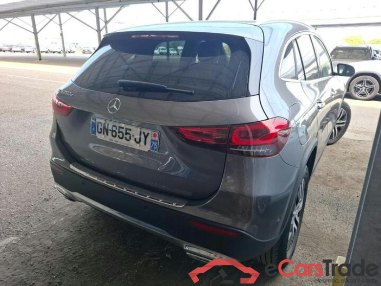 Mercedes GLA 250e Plug-In Hybrid Aut. LED Widescreen Ambient Navi 1/2 Sport-Leather KeylessGo Camera Klima PDC ... #3