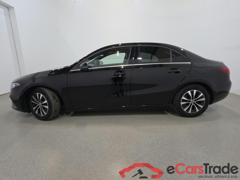 Mercedes-Benz A 200d Limo 4Matic Aut. LED Navi 1/2 Sport-Leather KeylessGo Klima ... #2