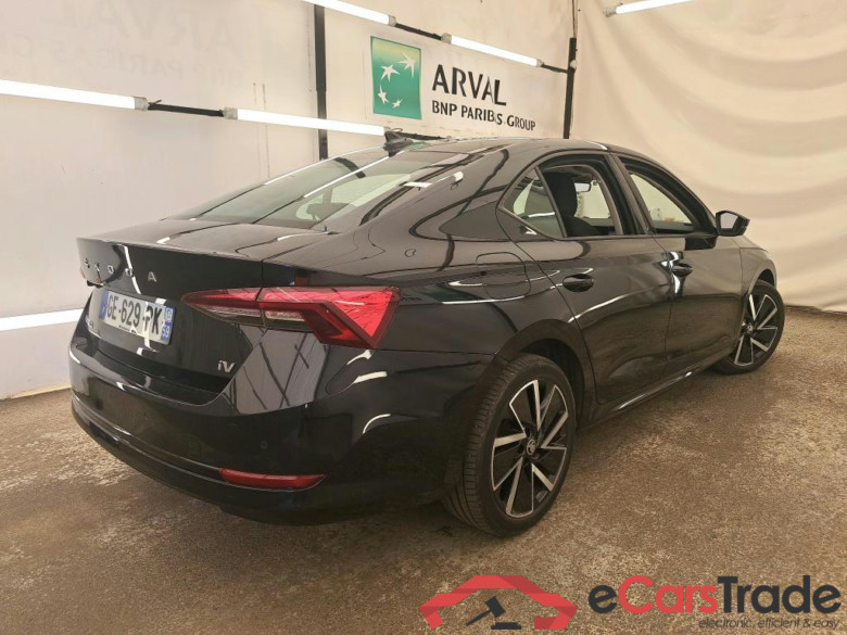 SKODA Octavia / 2020 / 5P / Berline 1.4 TSI PHEV iV 204 DSG6e Ambition #3