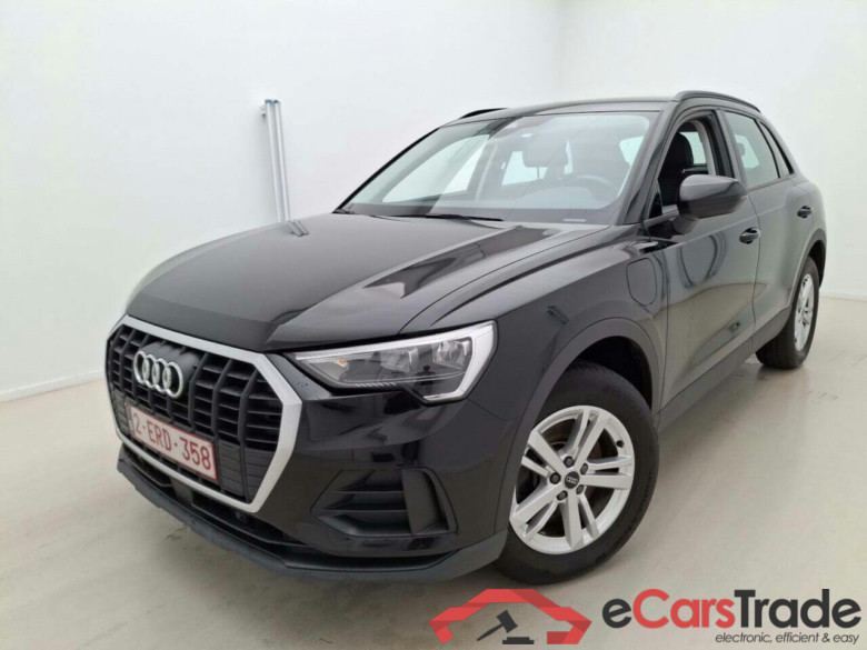 AUDI Q3 1.4 45 TFSI E ATTRACTION S-TRO #1