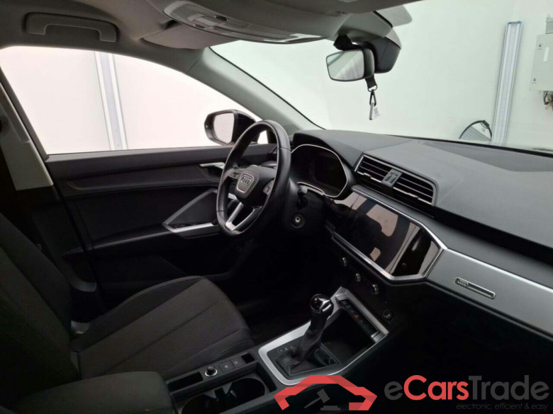 AUDI Q3 1.4 45 TFSI E ATTRACTION S-TRO #3
