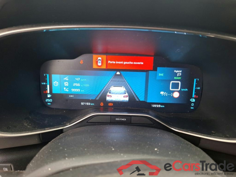CITROEN C5 Aircross / 2018 / 5P / SUV Hybride rechargeable 225 e-EAT8 Shine #6