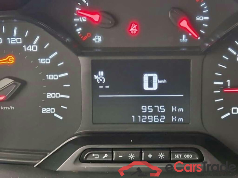 PEUGEOT Partner 1.5 BlueHDI Premium #4