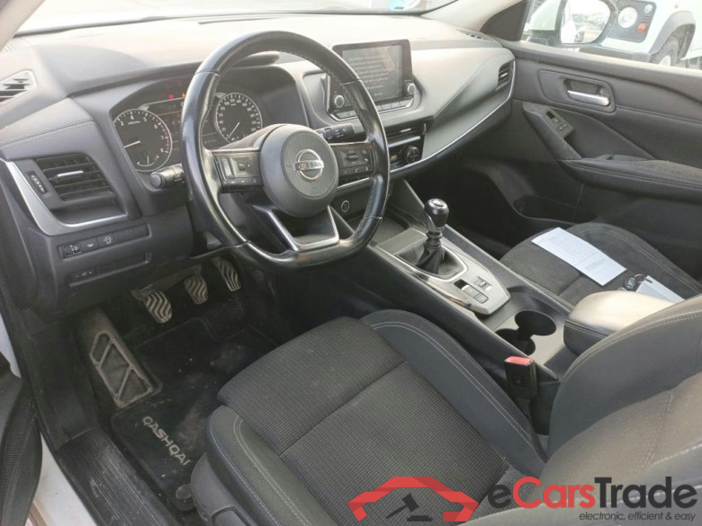 NISSAN QASHQAI / 2021 / 5P / todoterreno DIG-T 103kW (140CV) mHEV 4x2 Acenta #3