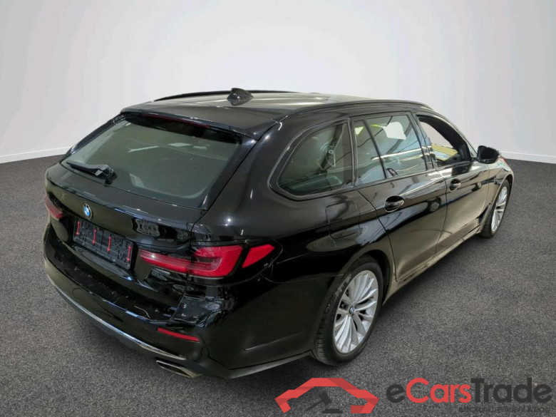 Baureihe 5 Touring 540 d xDrive Luxury Line 3.0 250KW AT8 E6d #2