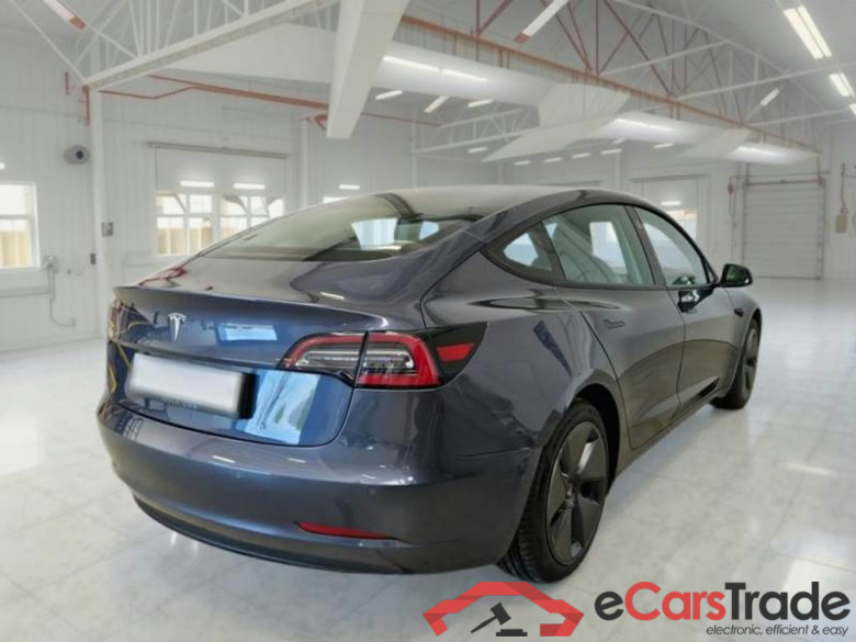 TESLA MODEL 3 / 2018 / 4P / BERLINA 50 KWH STANDARD PLUS RWD #2