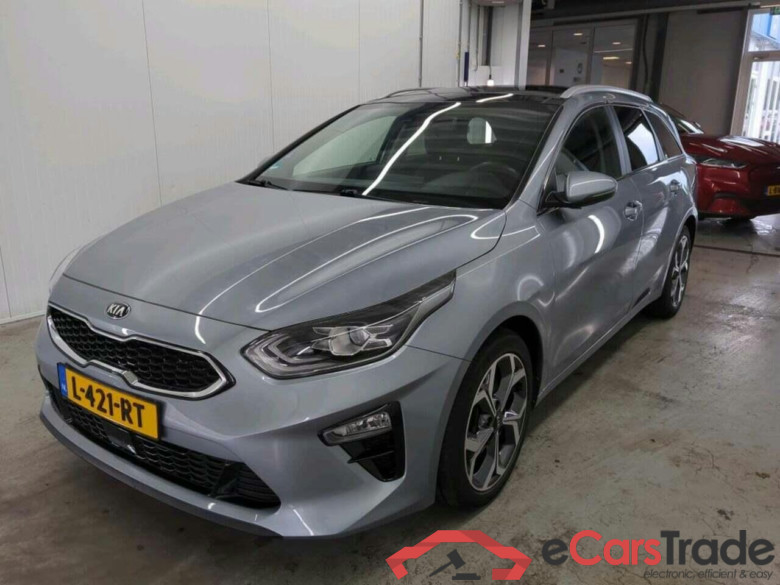 KIA ceed sportswagon 1.5 T-GDi ExecutiveL #1