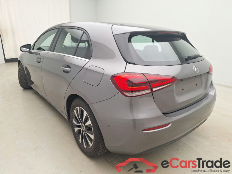 Mercedes A 180d Aut. LED Widescreen Navi 1/2 Sport-Leather KeylessGo Camera Klima PDC ... #4