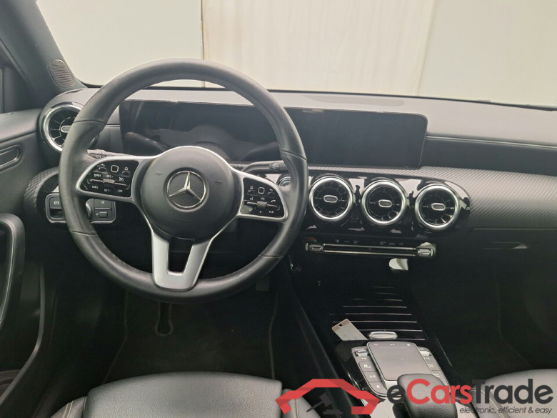 Mercedes A 180d Aut. LED Widescreen Navi 1/2 Sport-Leather KeylessGo Camera Klima PDC ... #6