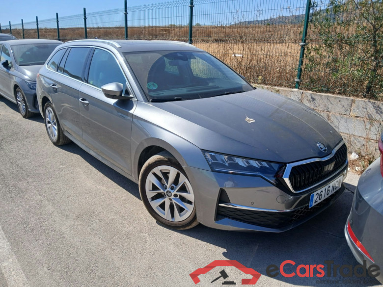 SKODA Octavia 2.0 TDI 110 kW (150CV) DSG 7 vel AutomÃ¡tico Combi Design(Pano-Roof + Winterpack) #1