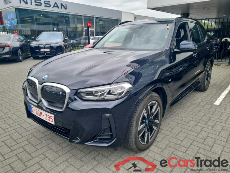 BMW IX3 80KWH AUTO