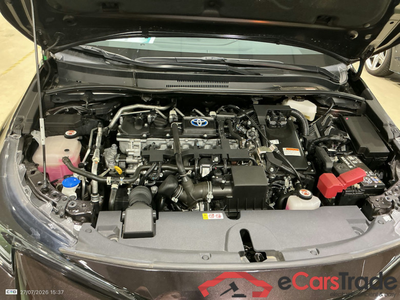 TOYOTA COROLLA TOURING SPORTS 1.8 HEV PREMIUM E-CVT #6