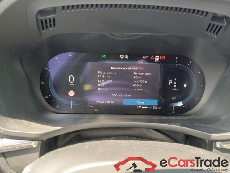 VOLVO XC60 / 2017 / 5P / todoterreno 2.0 B4 D AWD Plus Dark Auto #4