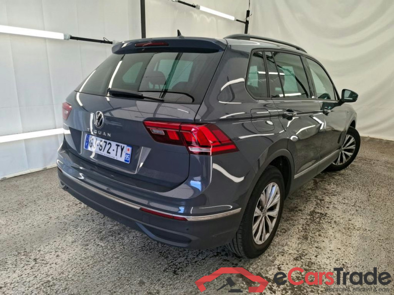 VOLKSWAGEN Tiguan / 2020 / 5P / SUV 2.0 TDI 150 DSG7 Life Business #3