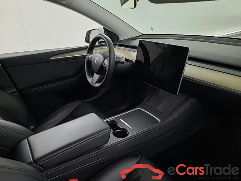Tesla Model Y RWD 5D 255kW #6