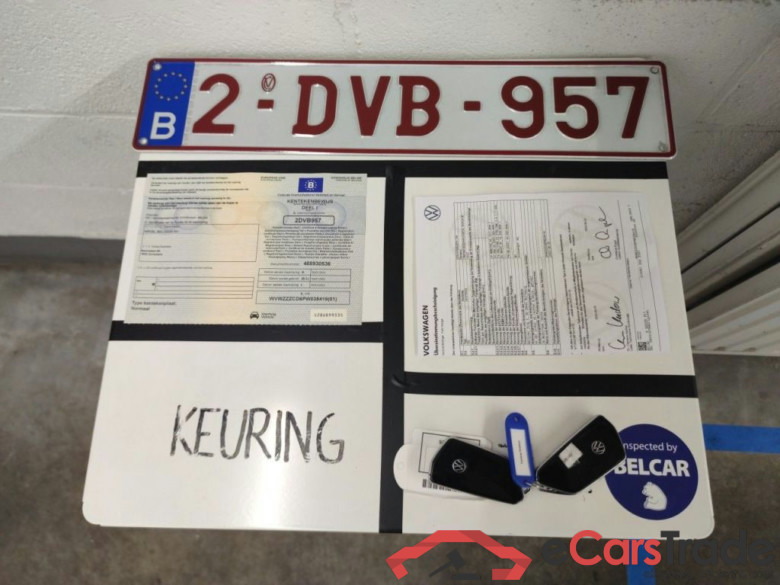 Volkswagen Golf VIII 2.0 TDI 85kW Life Business 5d #4