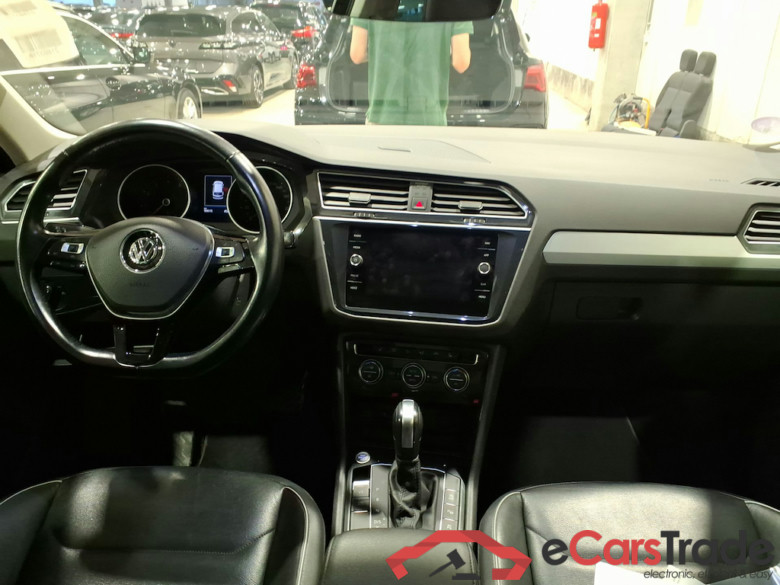 VOLKSWAGEN TIGUAN - 2016 1.5 TSI ACT Comfortline OPF DSG #6