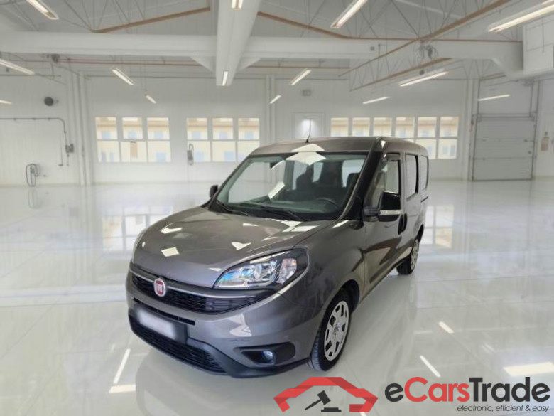 FIAT DOBLÒ CARGO / 2014 / 5P / COMBI CH1 LOUNGE 1.6 MJET 120CV E6D-F N1 #1