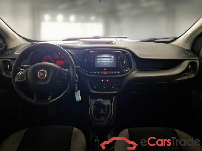 FIAT DOBLÒ CARGO / 2014 / 5P / COMBI CH1 LOUNGE 1.6 MJET 120CV E6D-F N1 #3