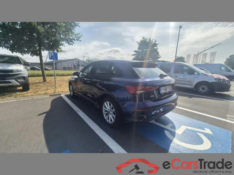AUDI A3 Sportback 35 TFSI Attraction S tronic #4