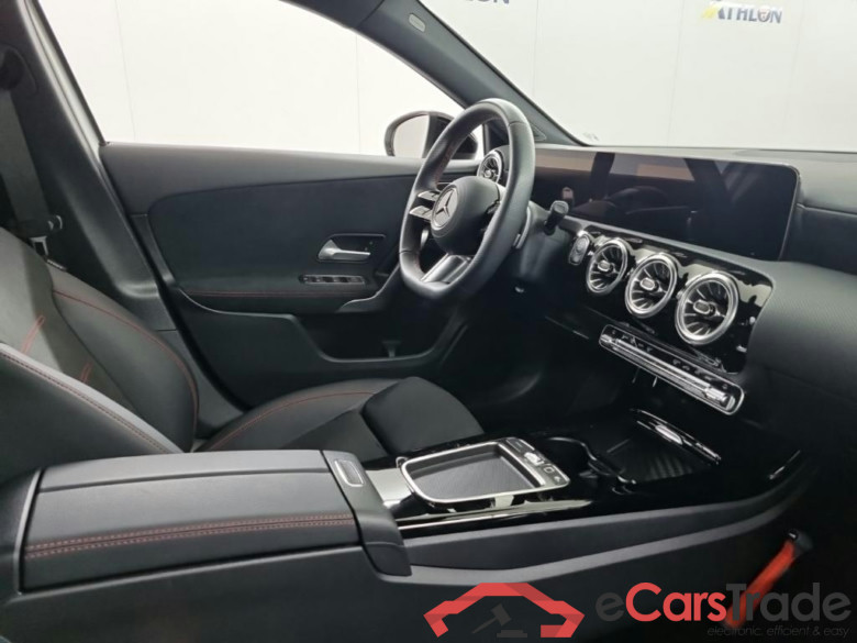 MERCEDES-BENZ A-Klasse Limousine A 180 Star Edition AMG Line 4D 100kW #6