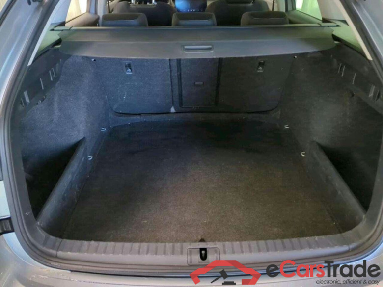 SKODA Octavia Combi 1.0 TSI Bns Edition #4