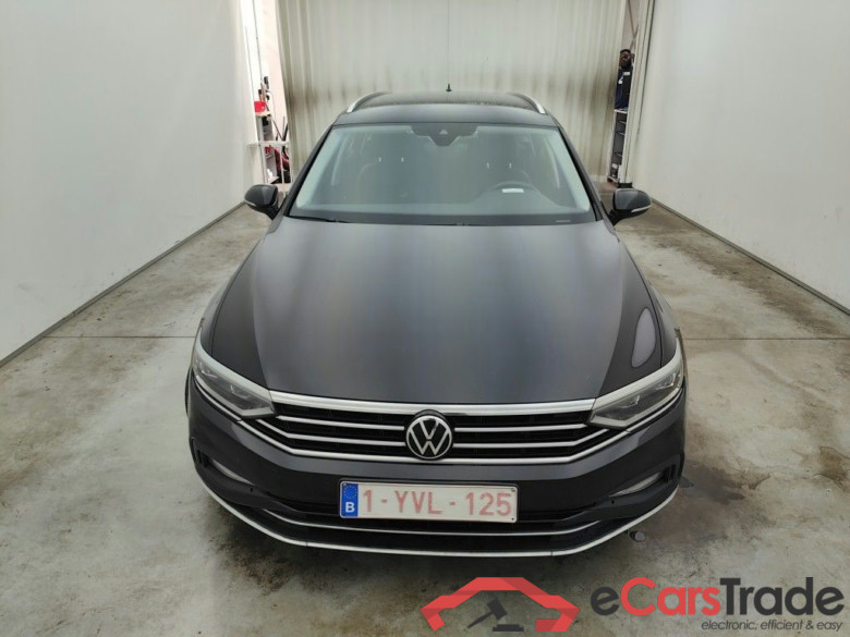 Volkswagen Passat Variant 2.0 TDI SCR 110kW DSG7 Elegance Business 5d #5
