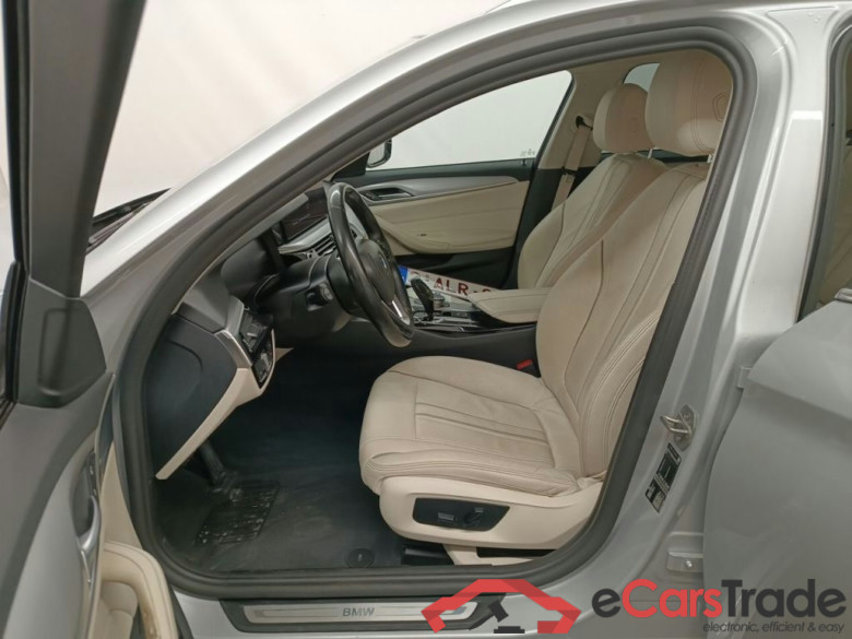 BMW 5 Reeks Touring 520d Aut. (120 kW) 5d #3