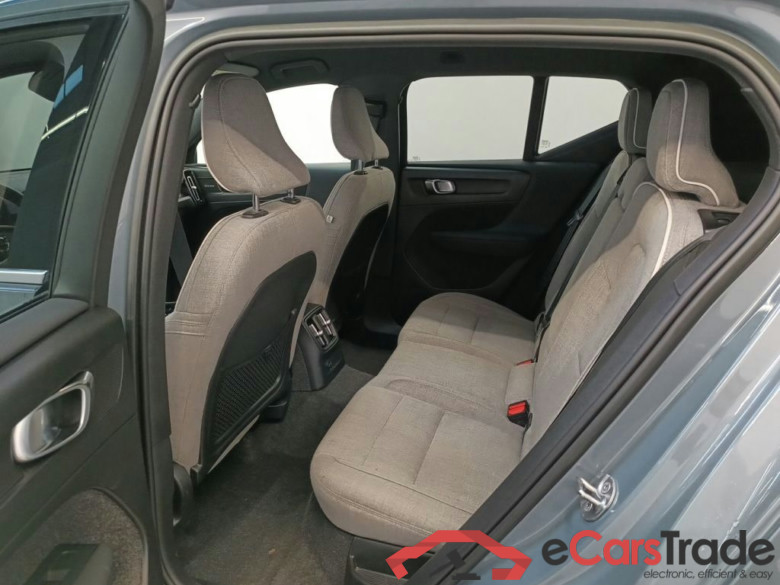 VOLVO XC40 - 2022 1.5 T5 180hp PHEV Plus Bright Design DCT 5d #3