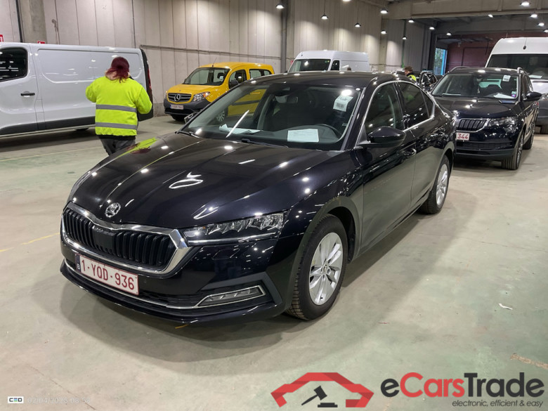 SKODA OCTAVIA 2.0 CRTDI 85KW AMBITION #1