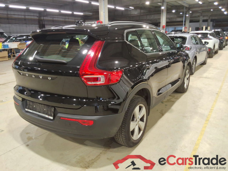 VOLVO XC40 1.5 T2 GEARTRONIC MOMENTUM CORE #4