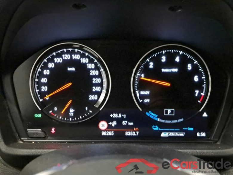 BMW X2 / 2017 / 5P / SUV XDRIVE 25E BUSINESS X AUTOMATICO #4