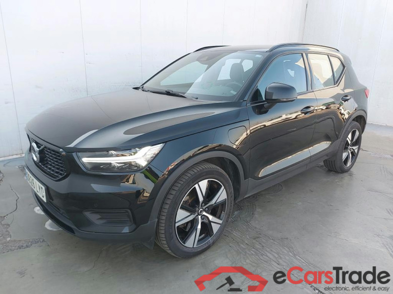 VOLVO XC40 / 2017 / 5P / todoterreno 1.5 T4 Twin Recharge R-Design Auto