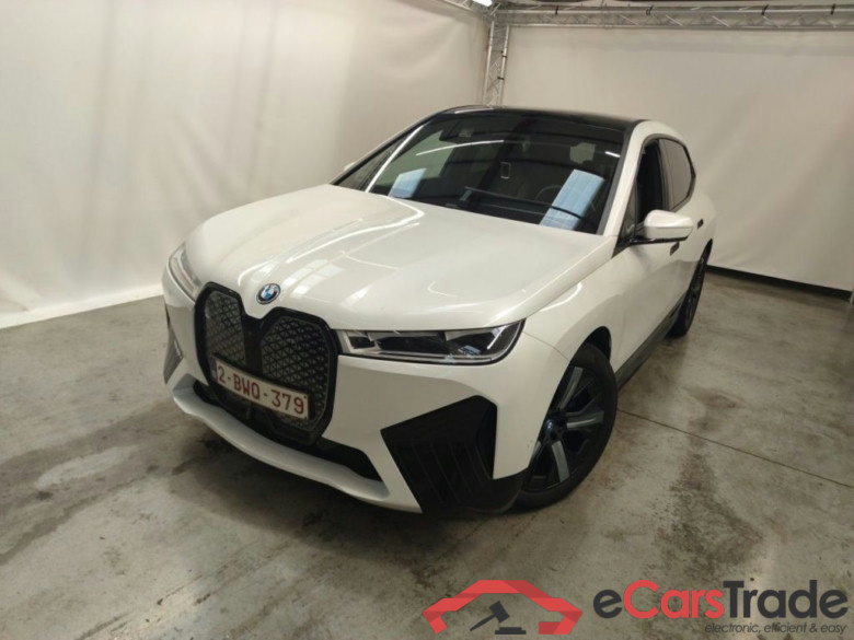 BMW iX xDrive40 5d #1