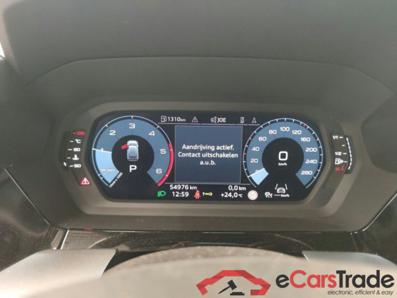 Audi A3 Sportback 2.0 35 TDi 110kW S tronic Attraction B.E 5d #6