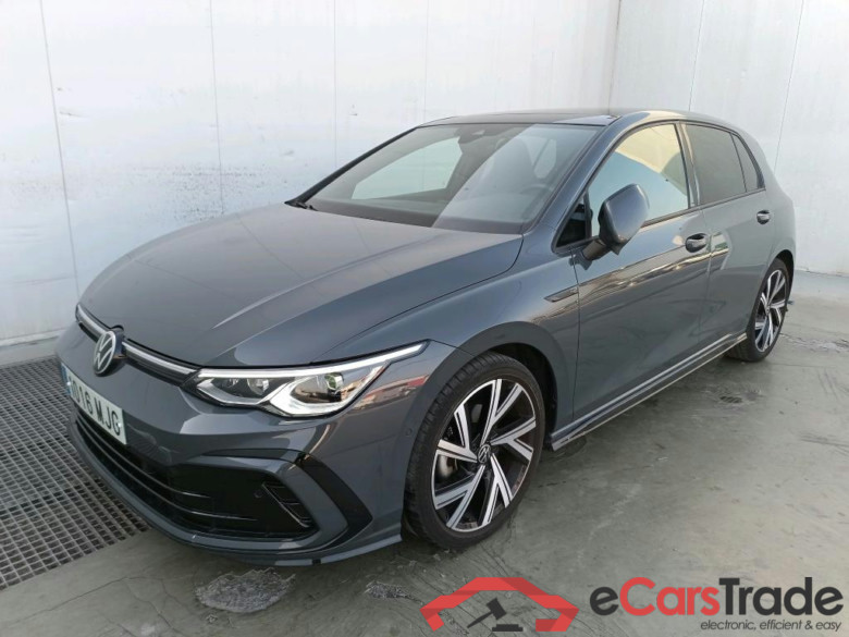 VOLKSWAGEN Golf / 2020 / 5P / berlina con portón R-Line 1.5 TSI 96kW (130CV)