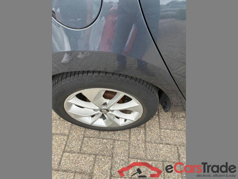 RENAULT Clio IV Phase II Dsl Clio 1.5 dCi Energy Limited #4