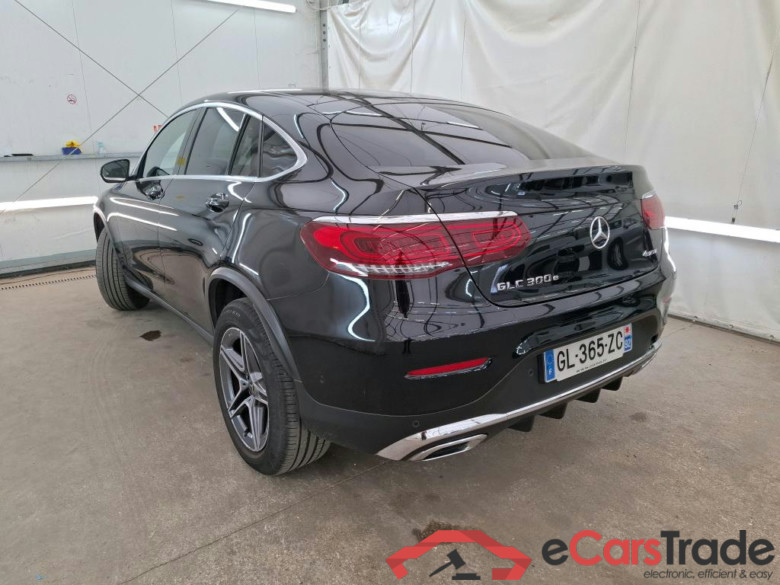 GLC Coupe / 2019 / 5P / Coupé GLC 300 e Business Line 4Matic #2