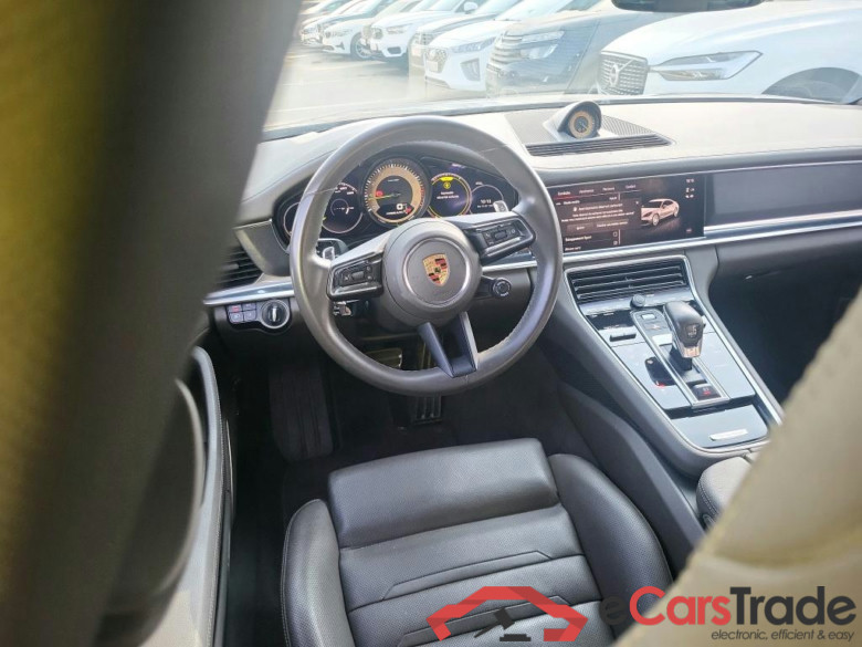 PORSCHE Panamera / 2020 / 5P / berlina con portón 4 E-Hybrid Platinum Edition(SP) #3