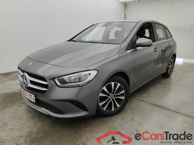 Mercedes-Benz B-Klasse B 180 Business Solution Essential 5d
